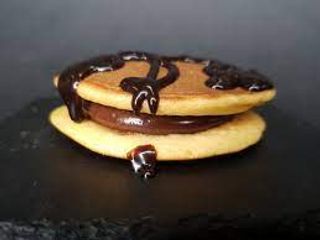 109. Dorayaki Chocolate (1 Pza.)
