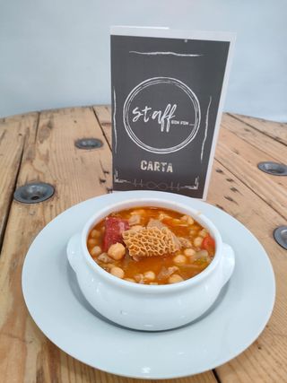 Ración De Callos Con Garbanzos (350 Gr.)