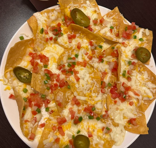 Nachos Amb Formatge Amb Salsa