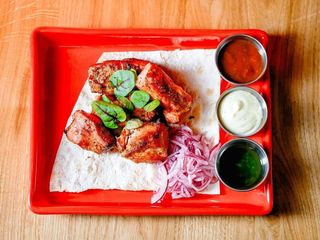 Шашлик зі свинини (   350/50/50/50g)