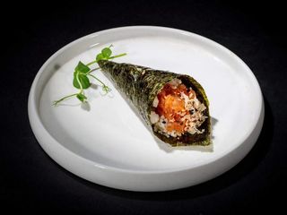 Temaki spicy tuna