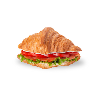 Круассан с лососем