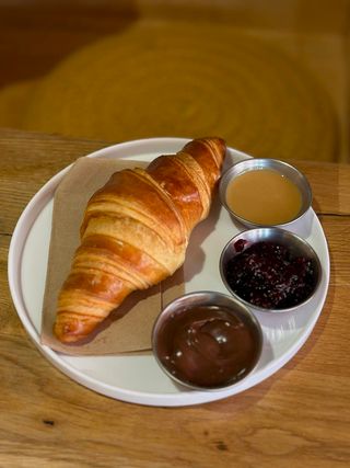 Croissant maślany