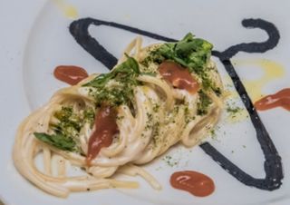 Fonduta di parmigiano reggiano e albahaca 