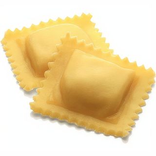 Pasta Ravioli De Ricotta Y Espinacas
