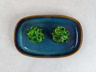 Gunkan z wakame 2 stz (80g)