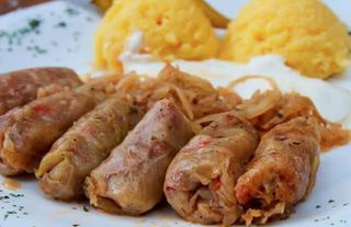 Sarmale Cu Mamaliguta