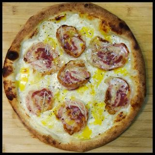 22.Pizza Carbonara (50 cm)