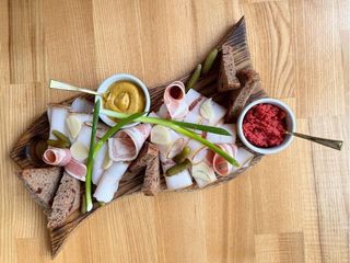 Асорті сало з грінками (345g)