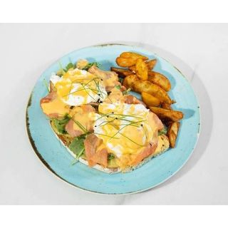 Ovos Benedict Com Presunto