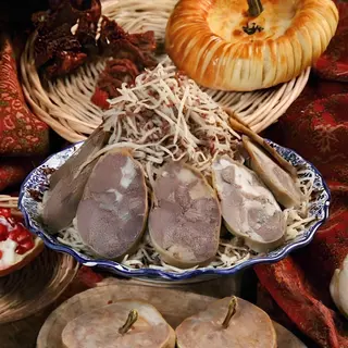 Колбаска домашняя из конины