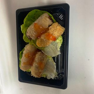 ROLLITO DE MARISCO RECUBIERTO DE LAMINA