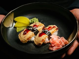 Нигири Тамаго (60гр.)