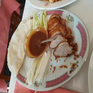 Pato A La Pekinesa
