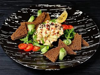 Тар-тар із лосося (250/80)