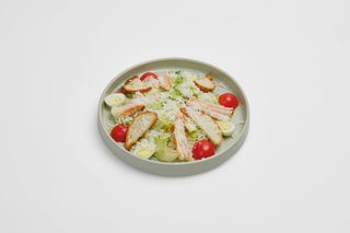 Салат Цезарь с креветками*