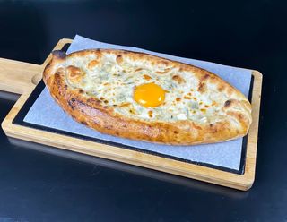 Хачапурі по-франківськи з сиром (430 г)