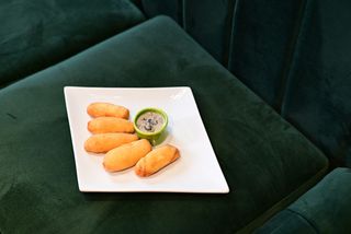 Книдлі з часниковим соусом 250/50