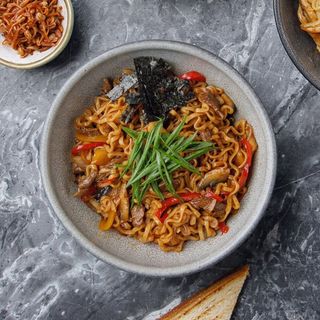 Қуырылған рамен/Жареный Рамен