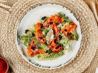 Салат з підкопченою Фореллю (250г)