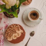 Smoothie bowl de chocolate