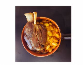 Ciolan afumat cu iahnie de fasole