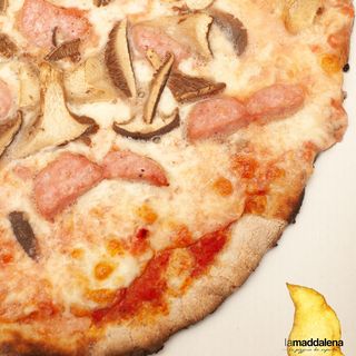 Pizza gustosa gigante