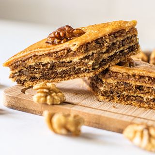 ფახლავა