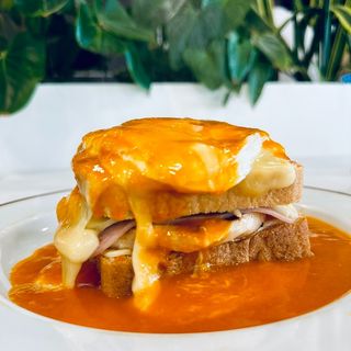 Francesinha de Frango