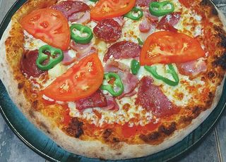 Пица Бейкън (550г)