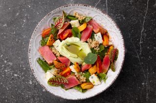 Салат з тунцем (240г)