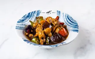 903.- Pollo Kong Bao