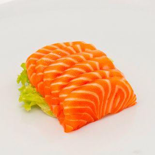 S1 Sashimi con salmone