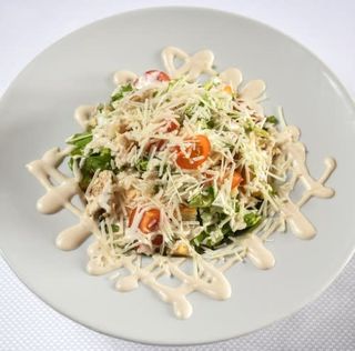 Caesar salata pola porcije 225 gr
