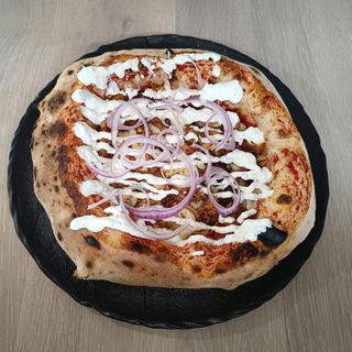 Pizza Gyros + Burrata