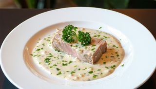 Ozorek w sosie chrzanowym