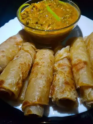 Green Lentils with Chapati