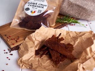 Găină crud-zvântată