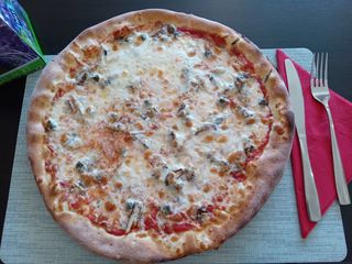 Pizza Napoletana