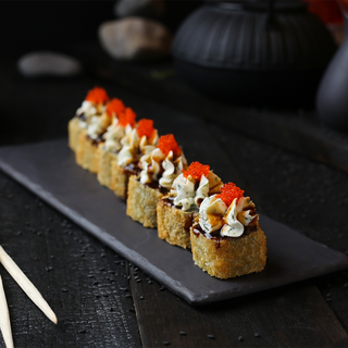 Խրթխրթան մակի սաղմոնով