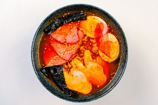 	Рамен с копченостями (350г)