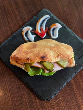 Sandwich The Pub 200 gr.