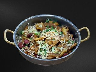 Смажена картопля з ковбасками (300g)