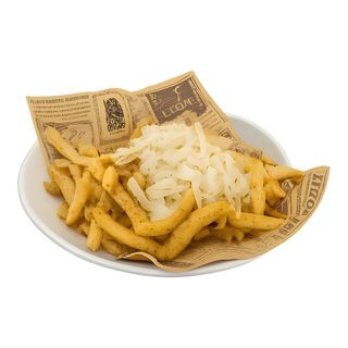 Пресни пържени картофи с фермерско краве сирене