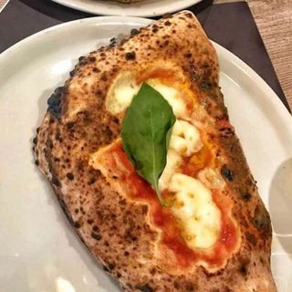 Calzone italiano