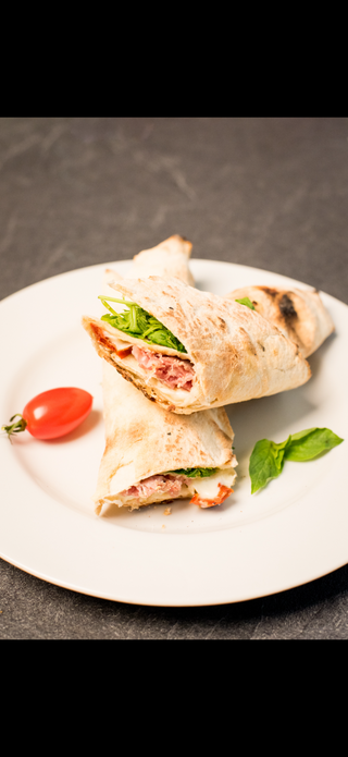 Sendvis rulat cu prosciutto 250g