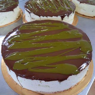 TARTA DUBAI CHOCOLATE