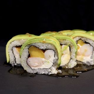 Рол з креветкою та авокадо, 335 г