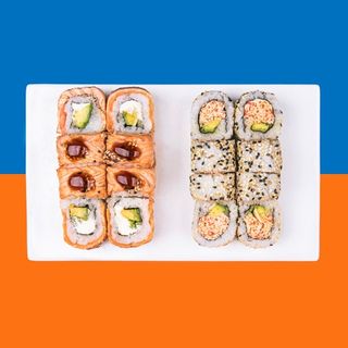 მობრაწული ორაგულის როლი  + კალიფორნია კრაბი სეზამის მარცვლებით 