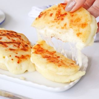 Arepa hawaiana